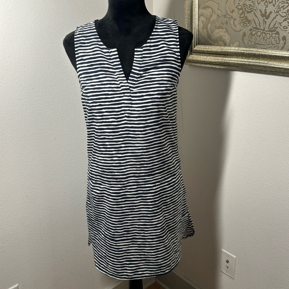 GAP striped sleeveless casual dress Sz XS‎ split neck shift dress